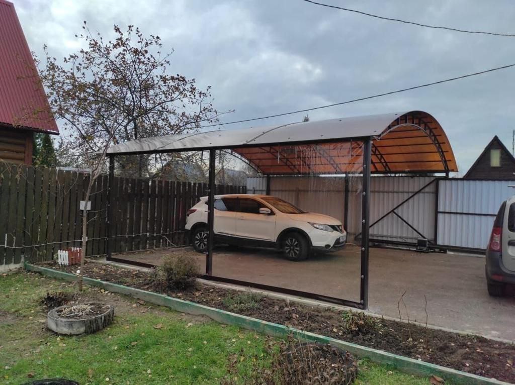Прозрачные шторы ПВХ для навеса под автомобиль в Починке